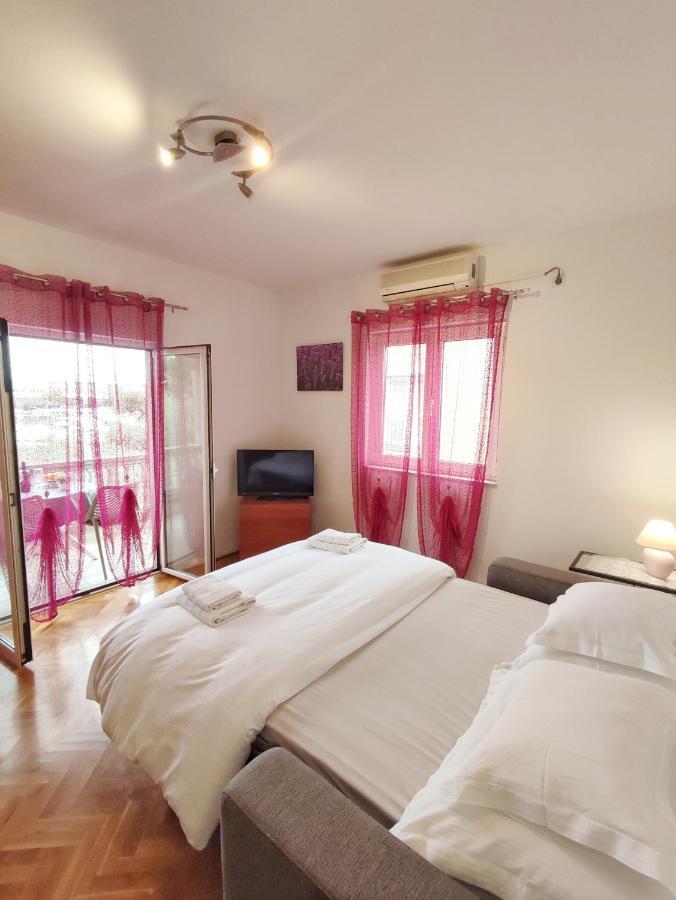 Apartment Dario *